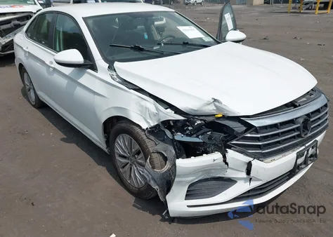 2019 Volkswagen Jetta 1.4T R-Line/1.4T S/1.4T Se from USA, damaged, VIN 3VWC57BU8KM024857